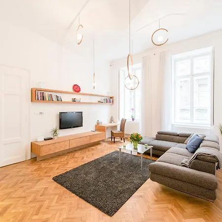 Oasis Paulay Ede Street 아파트 *