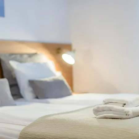 Oasis Paulay Ede Street Apartment